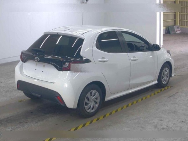 Toyota Yaris 1.0 X 2022
