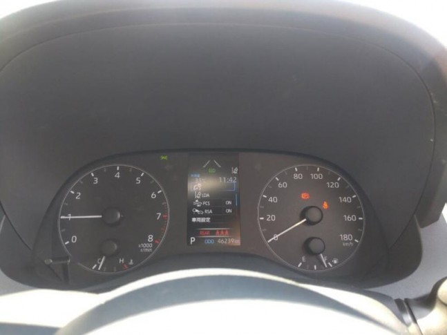 Toyota Yaris 1.0 X 2022