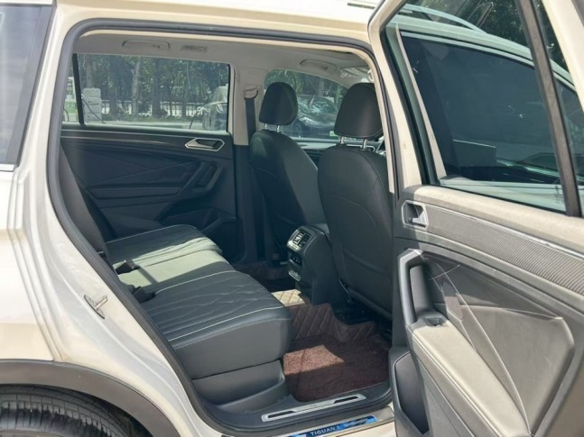 Volkswagen Tiguan L 2.0 330 TSI DSG R-Line Enjoy Edition 2022
