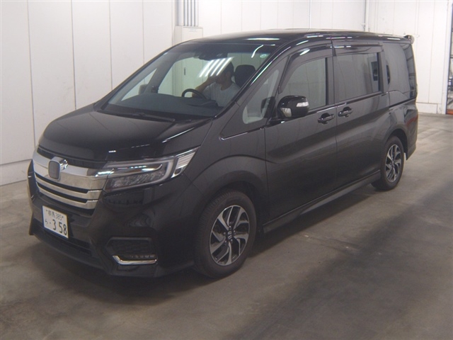 Honda Stepwgn 1.5 Spada Honda Sensing 7 seater 4WD 2021