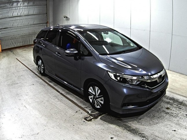 Honda Shuttle 1.5 G Honda Sensing 2020