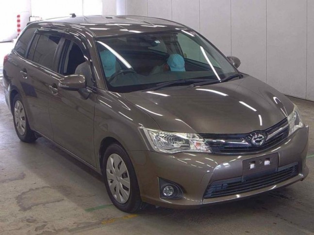 Toyota Corolla Fielder 1.5 G 2014