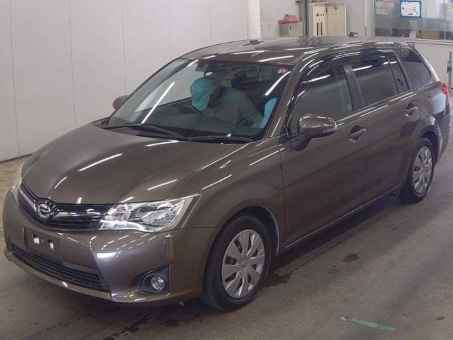 Toyota Corolla Fielder 1.5 G 2014