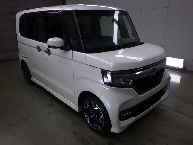 Honda N-BOX Custom 660 G L Turbo Honda Sensing 4WD 2018