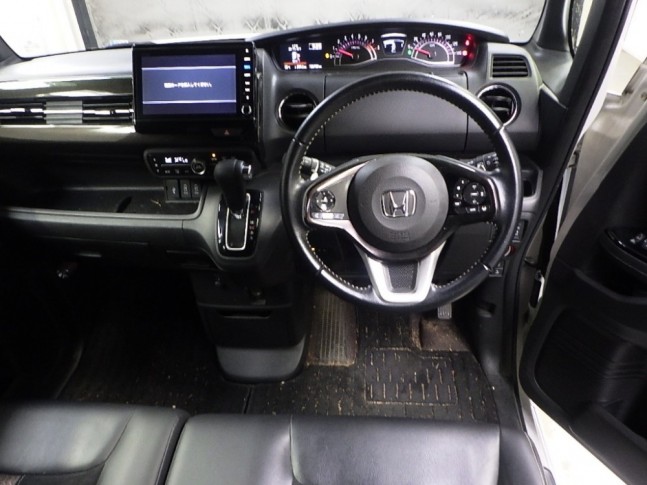 Honda N-BOX Custom 660 G L Turbo Honda Sensing 4WD 2018