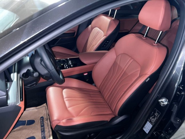 KIA K5 2.0 GDi HEV AT 2WD Signature 2024