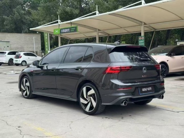 Volkswagen Golf 2.0 380 TSI DSG GTI 5dr. 2022