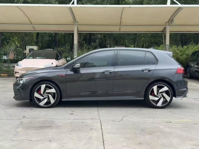 Volkswagen Golf 2.0 380 TSI DSG GTI 5dr. 2022
