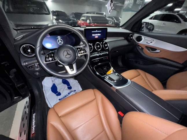 Mercedes-Benz GLC Coupe GLC 220d 4MATIC 2021