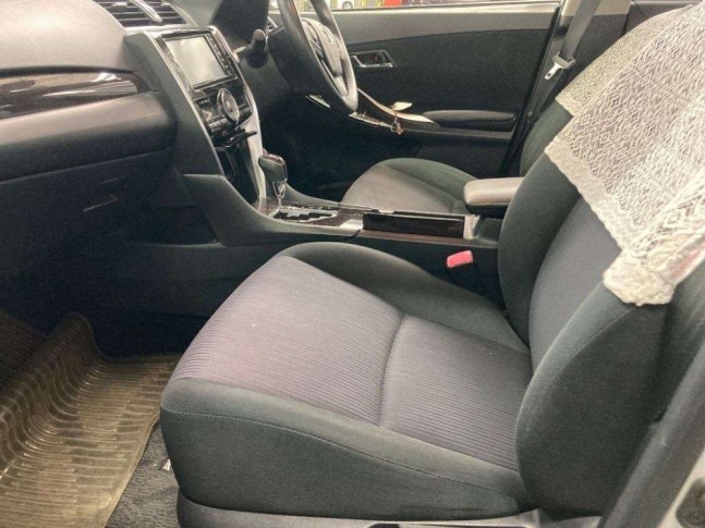 Toyota Premio 1.8 X L Package 2017