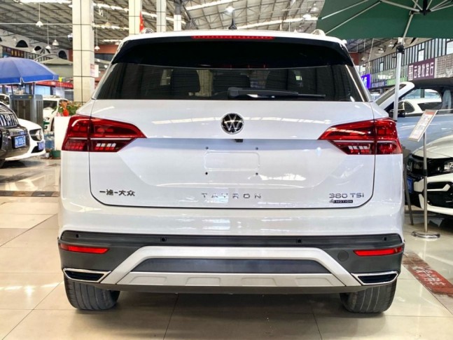Volkswagen Tayron 2.0 380 TSI DSG Luxury 4WD 2022