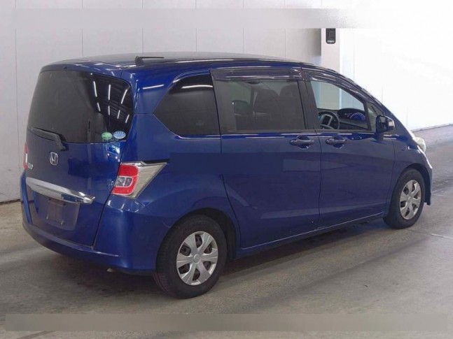 Honda Freed 1.5 G Just Selection 6 Seater 2015