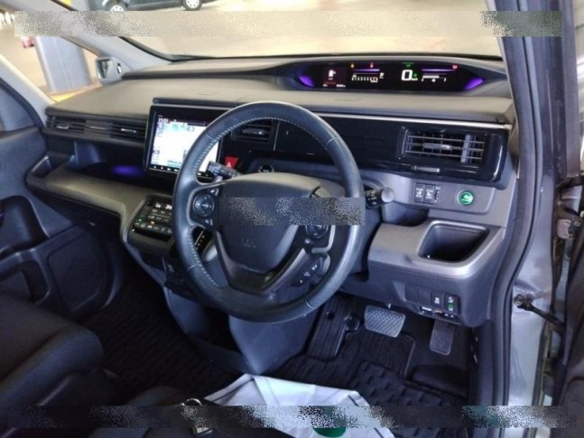 Honda Stepwgn 1.5 Spada Honda Sensing 8 Seater 2021
