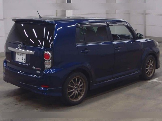 Toyota Corolla Rumion 1.8 S aero tourer 4WD 2015
