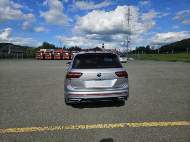 Volkswagen Tiguan L 2.0 330 TSI DSG R-Line Enjoy Edition 2021