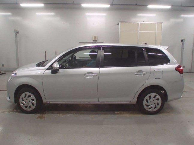 Toyota Corolla Fielder 1.5 EX 4WD 2022
