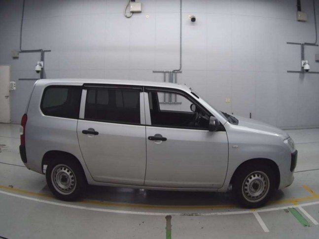 Toyota Probox 1.5 G 2022