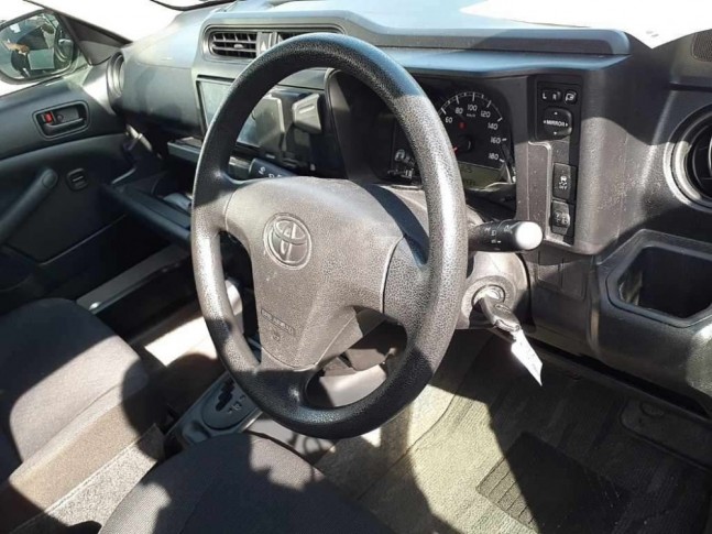 Toyota Probox 1.5 G 2022