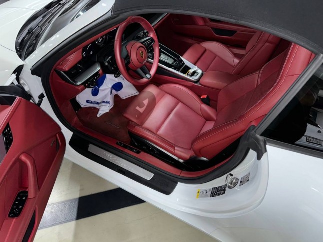 Porsche 911 3.0 PDK Carrera GTS Cabriolet 2021
