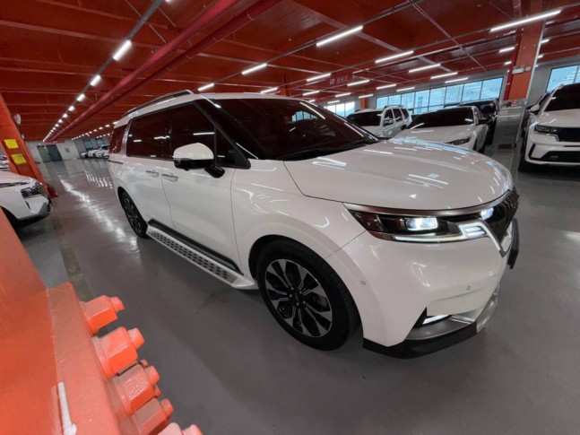 KIA Carnival 2.2 CRDi AT Signature 9 seats 2021