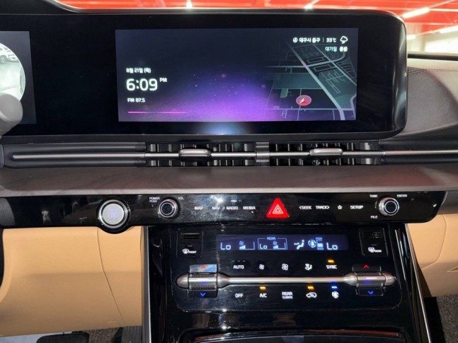 KIA Carnival 2.2 CRDi AT Signature 9 seats 2021