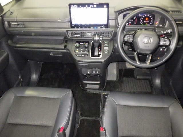 Honda Stepwgn 1.5 Spada 7 seater 2022