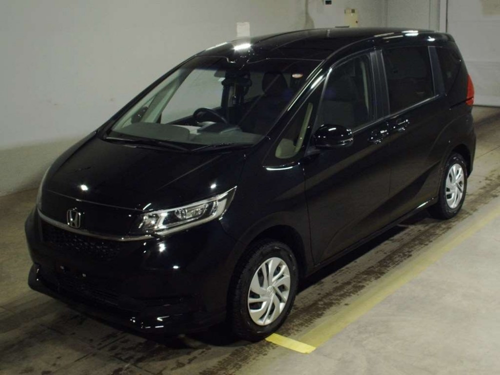 Honda Freed+ 1.5 G 4WD 2023