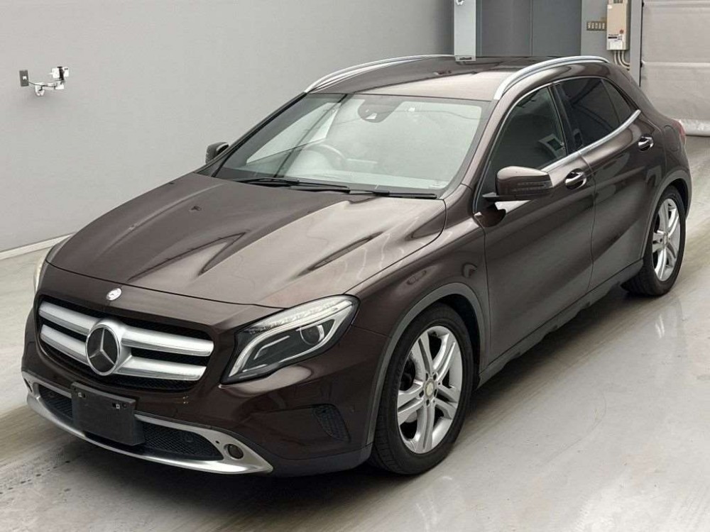 Mercedes-Benz GLA-Class GLA 180 2015