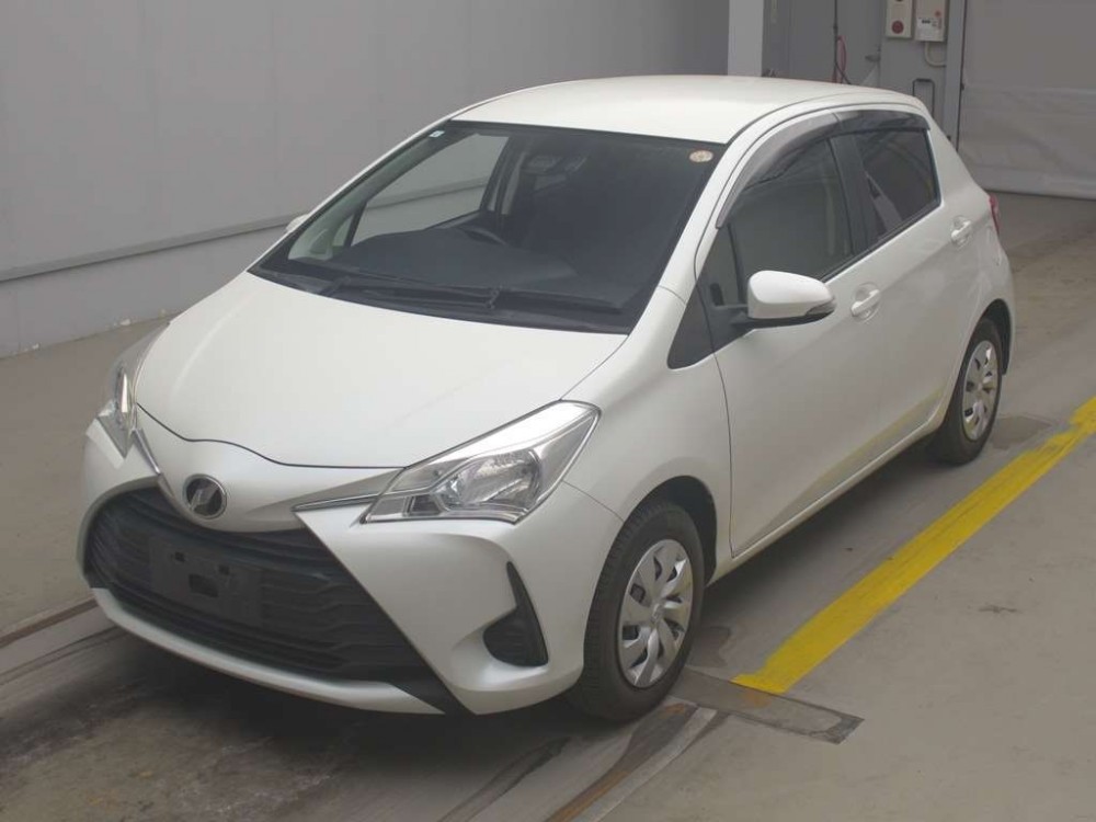 Toyota Vitz 1.0 F 2017