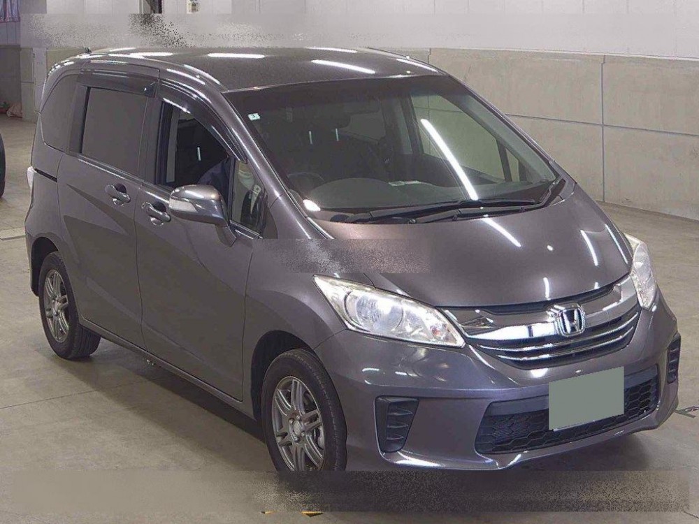 Honda Freed 1.5 G Premium Edition 6 Seater 2016