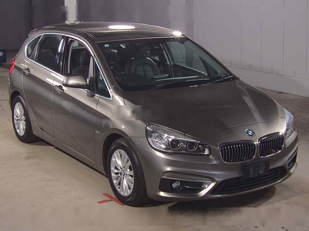 BMW 2-Series Active Tourer 218i 2015