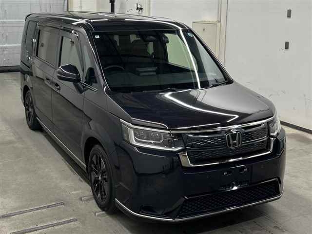 Honda Stepwgn 1.5 Spada 7 seater 2022