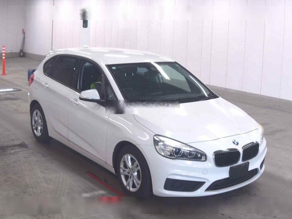 BMW 2-Series Active Tourer 218i 2015