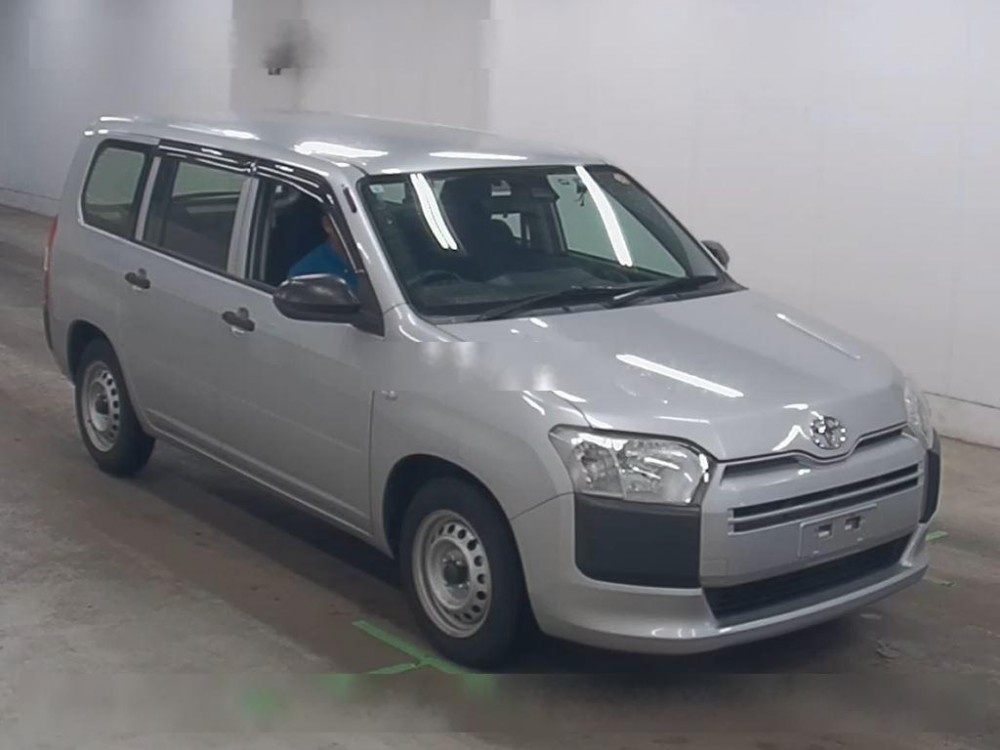 Toyota Probox 1.3 DX Comfort 2021